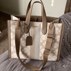 Oversized Spade Flower Jacquard Stripe Manhattan Large Tote